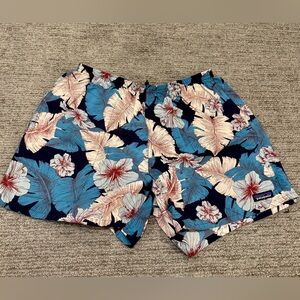 Floral Patagonia Baggies